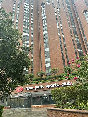 Rented by YKLL LLC | media 32