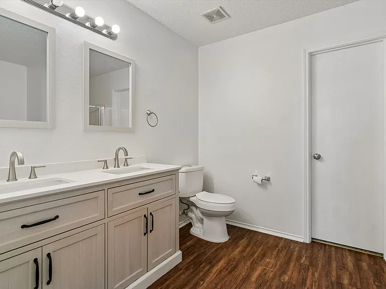 2217 Bradford Pear Dr — Photo 13
