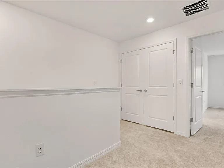 2191 Hallier Cv — Photo 20