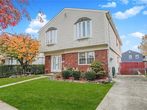 38 Bleeker Place image 2 of 35