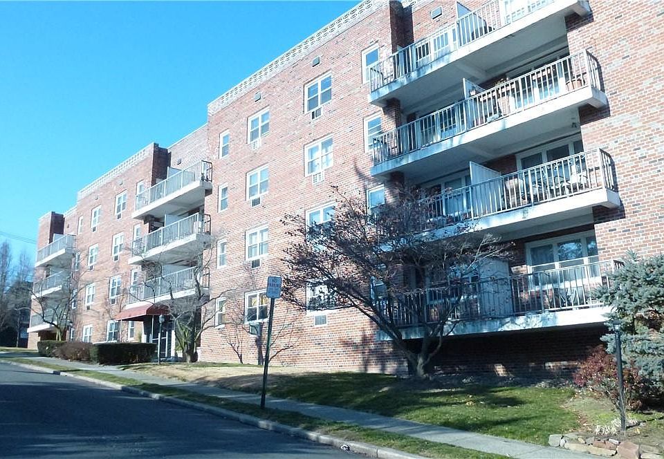 1st image of 38 Fourth Avenue #LG