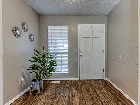 4th image of 8816 Dena Ln