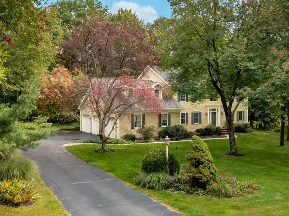 2548 Fawn Ridge, Castleton On Hudson, NY 12033