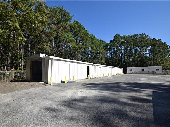 3rd image of 5220 Sumannel St