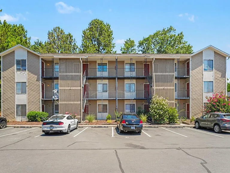 1309 Hudson Ave #C13 — Photo 13