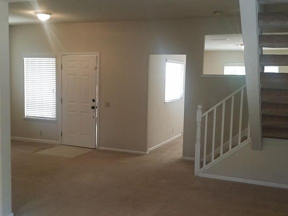 4th image of 7667 Sunset Ave