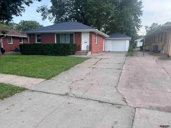 6621 Colfax Ave, Lincoln, NE 68507