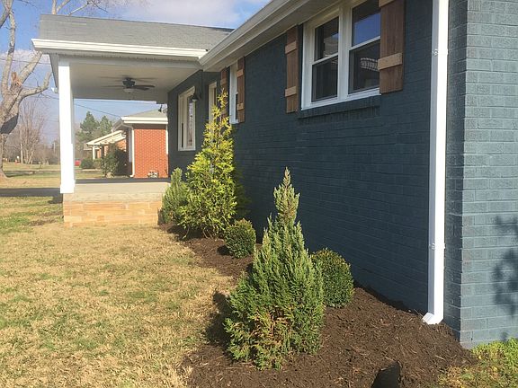 2nd image of 207 Winwood Dr