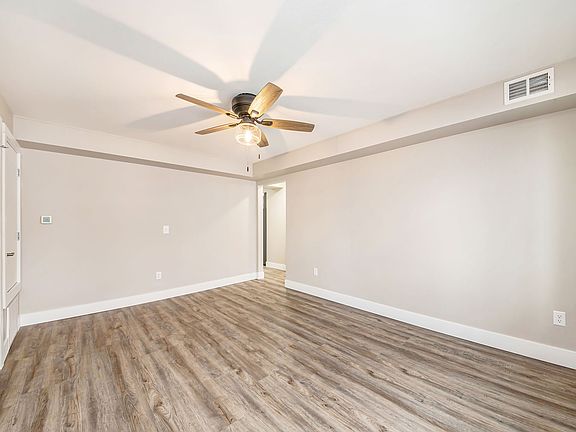 4th image of 174 S Fremont St NE #1