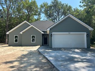545 Society Rd, McClellanville, SC 29458