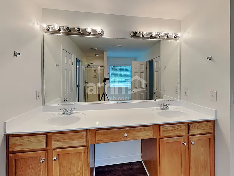 120 Hawleyville Ln — Photo 10