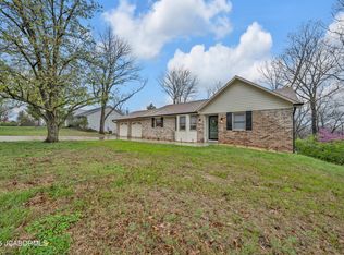 913 Carol St, Jefferson City, MO 65101