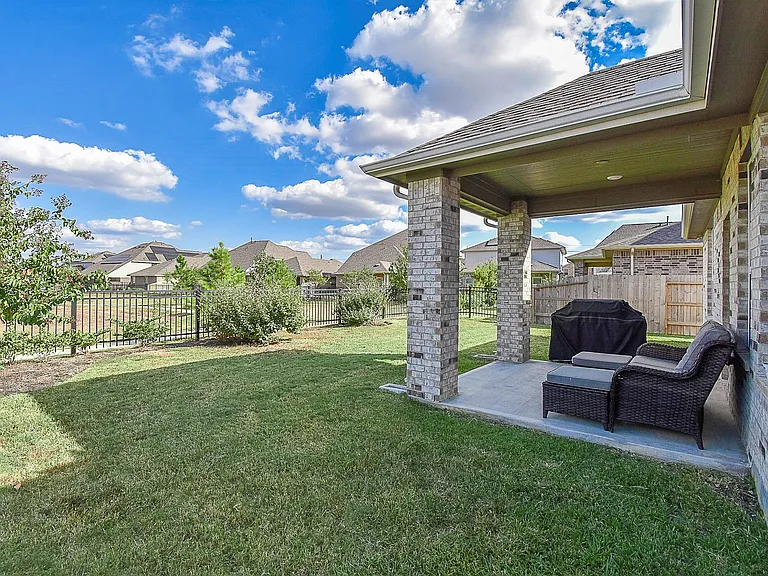 4218 Rocky Plains Ln — Photo 37