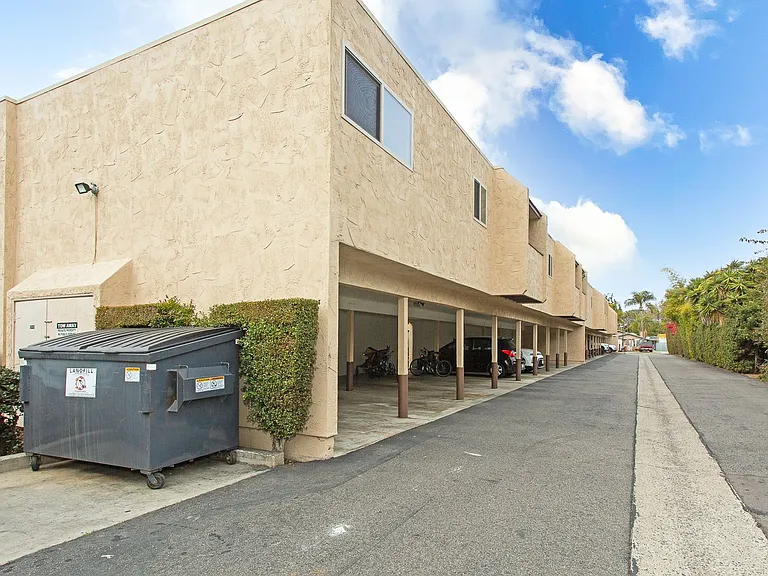 Cinnamon Apartments — Photo 35