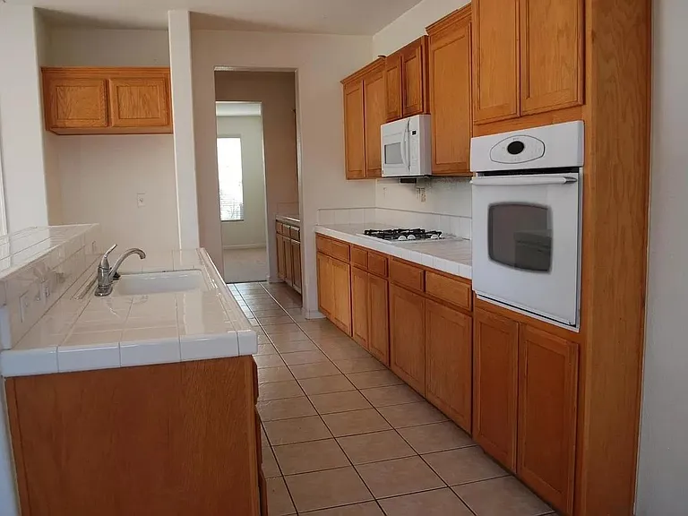 1306 Sutter Creek Ct — Photo 18