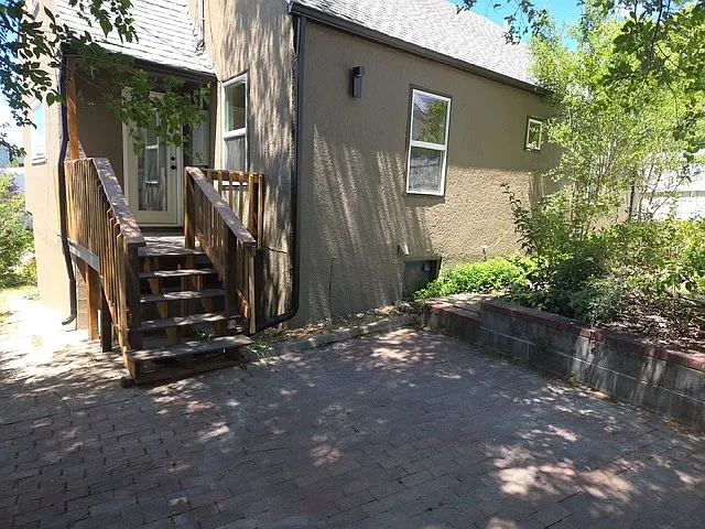 241 Hillside Ave — Photo 21