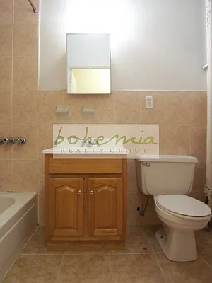 Rented by Bohemia Realty Group | media 13