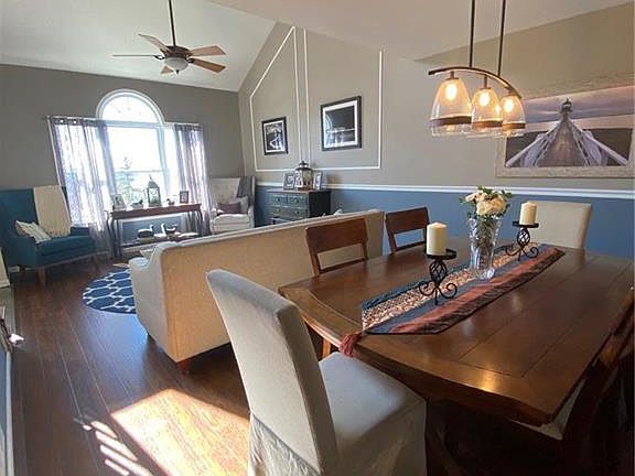 5th image of 321 Crown View Dr