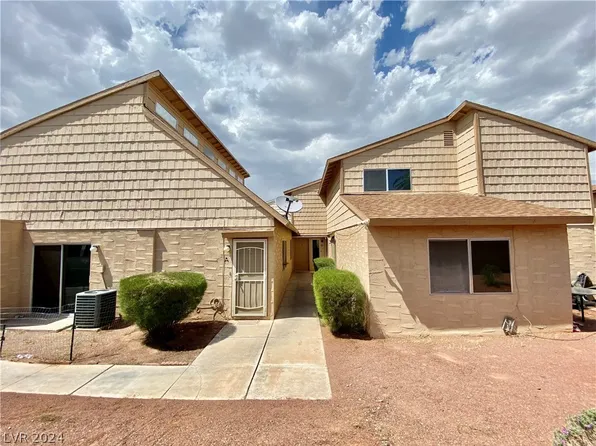 5246 Golden Ln, Las Vegas, NV 89119