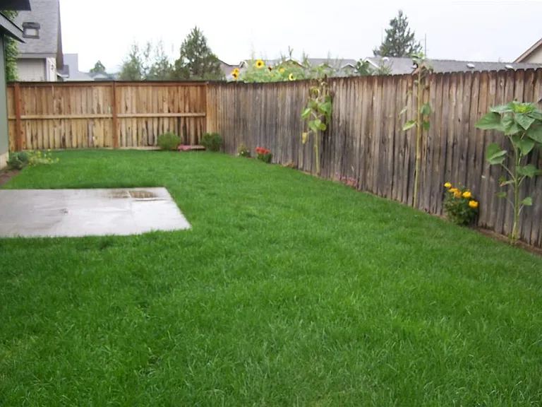 3340 NE Mendenhall Dr — Photo 6