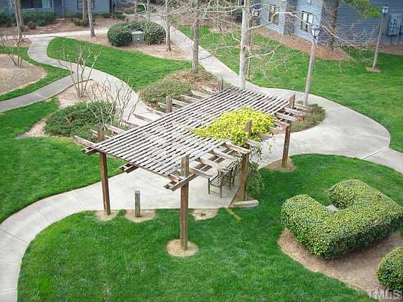 2nd image of 600 Audubon Lake Dr APT 6B12