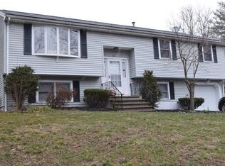 60 Hollis St, Randolph, MA 02368