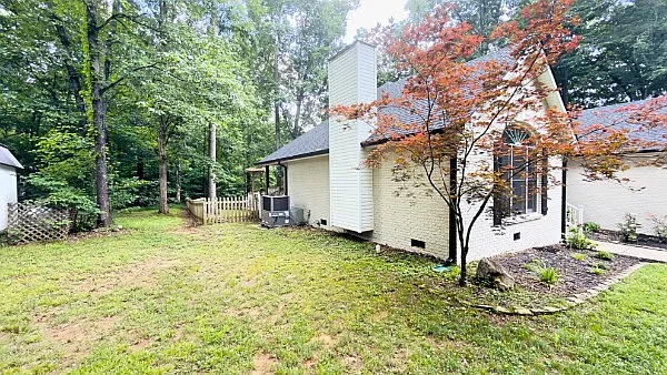 1681 Adswood Rd — Photo 3