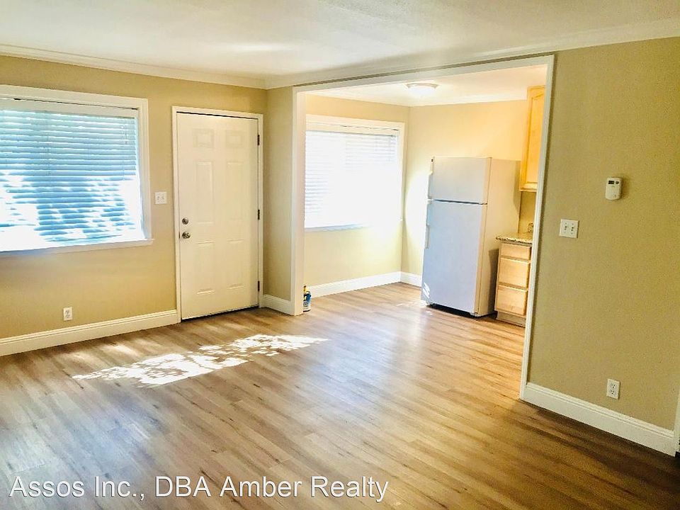 1st image of 2463 Anna Dr APT 2