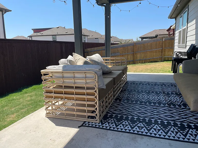 15807 Crissom Ln — Photo 20