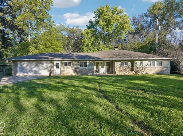 9759 W Sunset Ln, Elwood, IN 46036