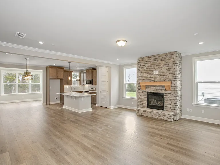 4012 Rosa Dr — Photo 8