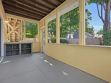 3rd image of 173 High St #1