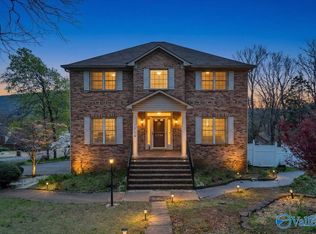 1714 Alm Dr NE, Huntsville, AL 35811