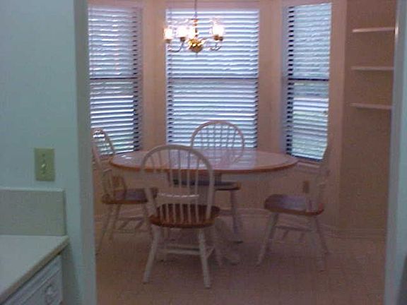 3rd image of 3997 1st Ave