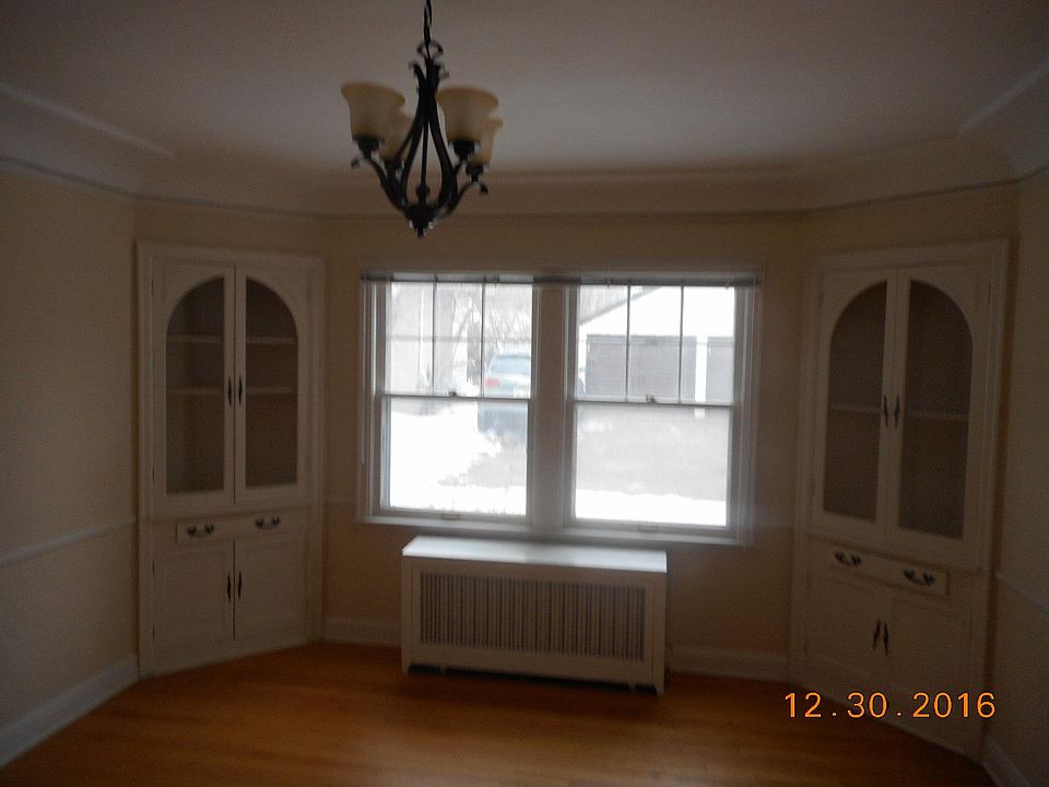 Dine Rm