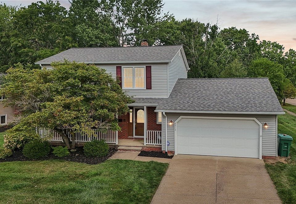 1st image of 8713 W Cliffwood Ct