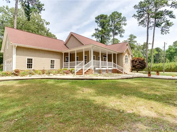 2 Timber Ln, Poquoson, VA 23662