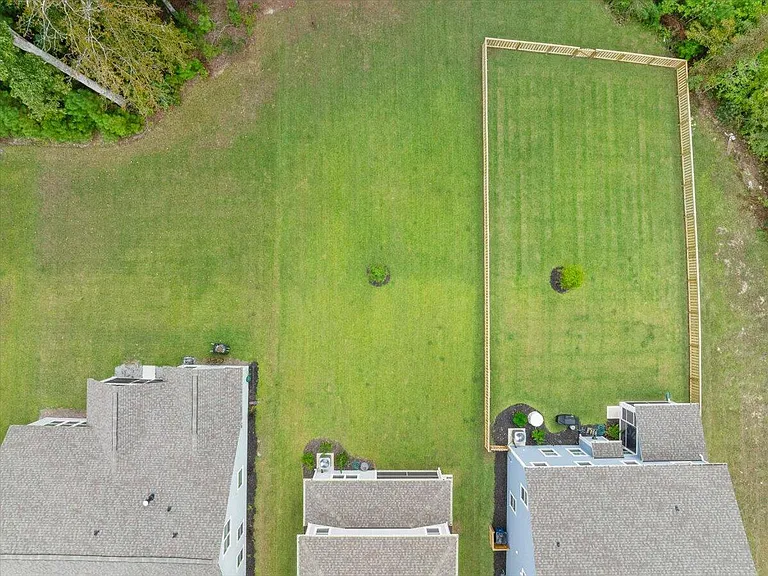 402 Oak View Way — Photo 31