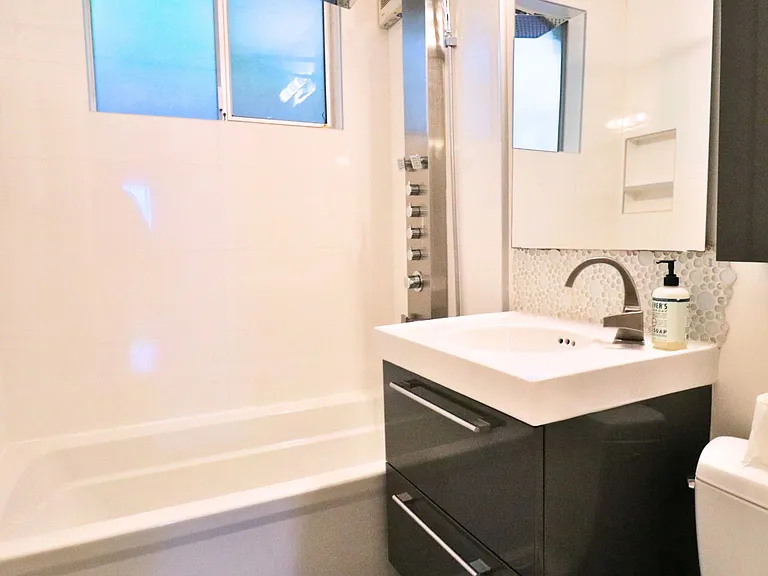 2467 Alvin St — Photo 27