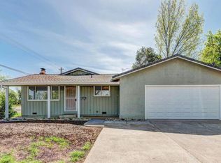 2901 Bay St, Anderson, CA 96007