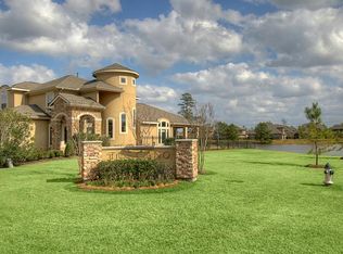 25906 Hampton Pines Ln, Spring, TX 77389