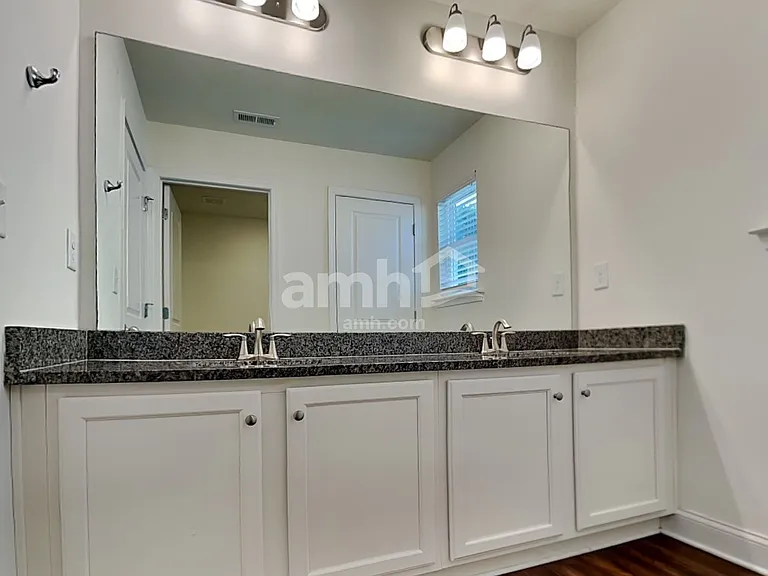 1159 Ashlyn Ct — Photo 20