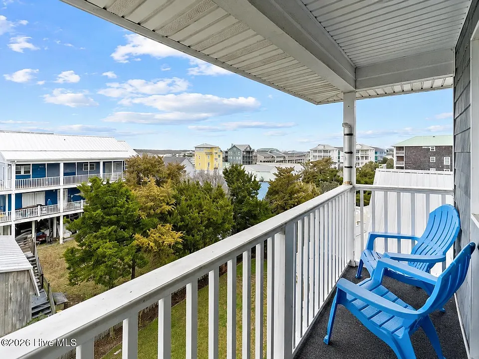 1305 Carolina Beach Ave N #3B
