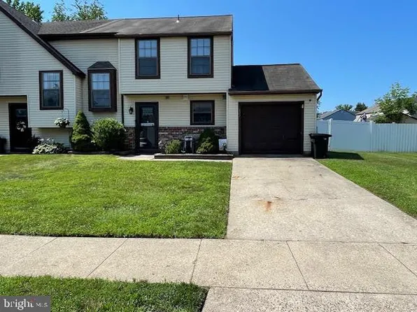 127 Greenwich Dr, Westampton, NJ 08060