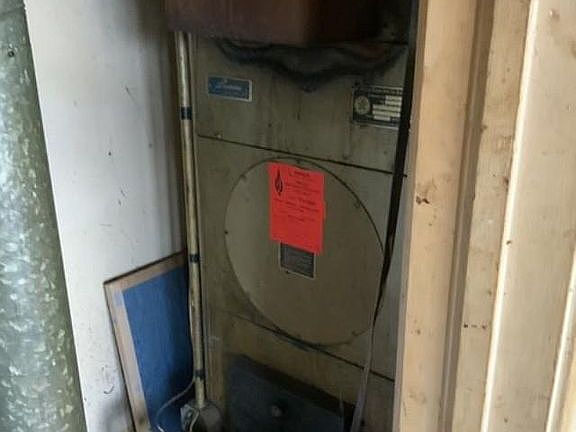 4th image of 14873 Myola Ave