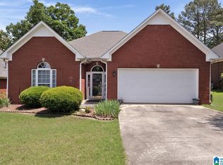 4421 Ridgeland Dr, Gardendale, AL 35071