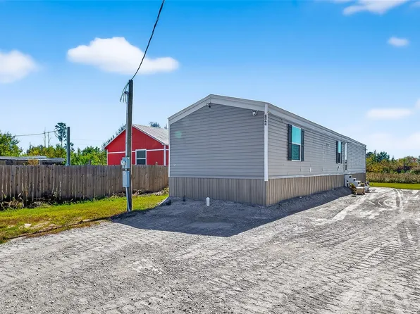 824 County Road 3558, Cleveland, TX 77327