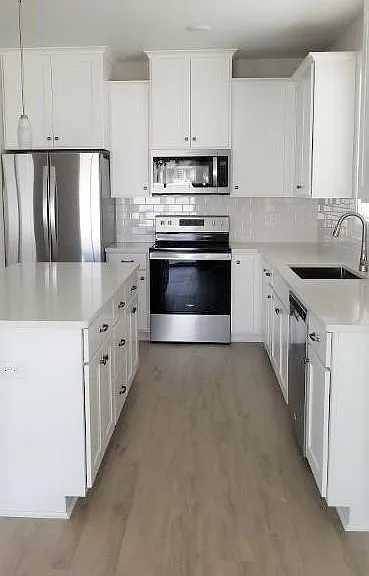 2120 Amber Loop — Photo 3