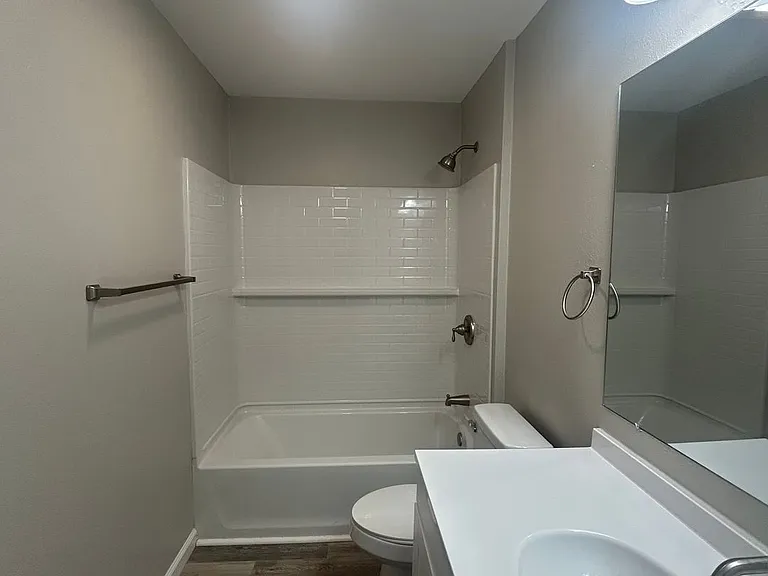 3812 W 55th St #A — Photo 15