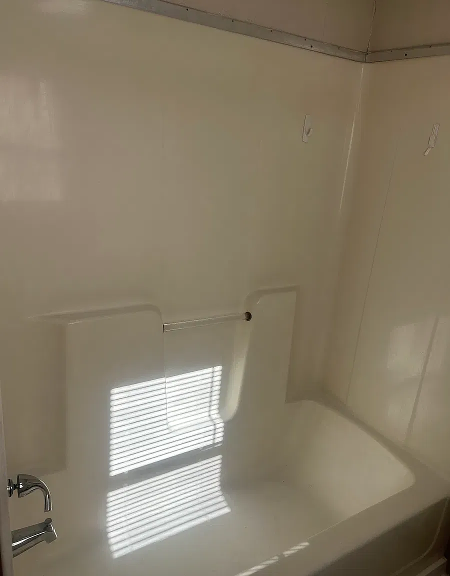 4 bed, 1724 sqft, $1,995 — Photo 1